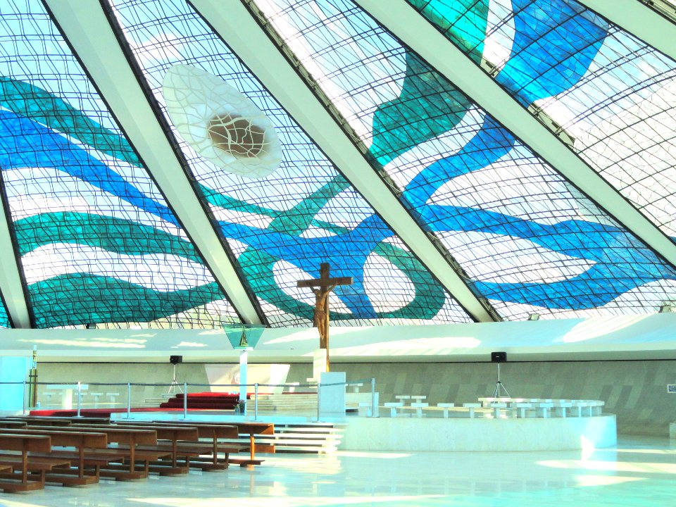 Interior of the Catedral de Brasília - DSC00241