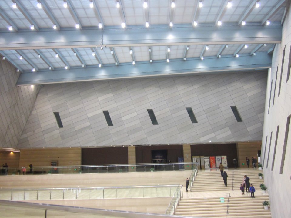 Interior of Changsha Museum, picture2