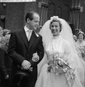 Huwelijk van Hannie Lips en Henk Scholten te Rotterdam, Bestanddeelnr 911-2859