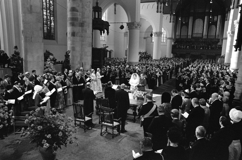 Huwelijk prinses Margriet en mr. Pieter van Vollenhove huwelijksplechtigheid in , Bestanddeelnr 919-9691
