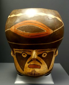Human head effigy jar, Nasca, Peru, South Coast, Early Nasca period, ceramic - Meso-American collection - Peabody Museum, Harvard University - DSC05938