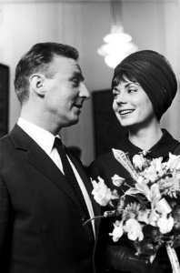 Huwelijk van actrice Ingeborg Elzevier met Lou Steenbergen, Bestanddeelnr 915-5126
