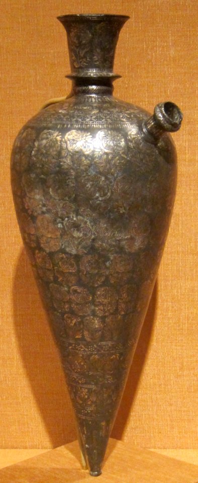 Huqqah base from India, Bidar, 17th century, zinc alloy with silver inlay, HAA