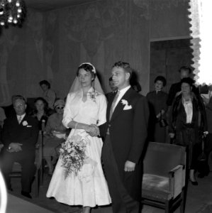 Huwelijk Kenneth Roger Dancy (Held Flying Enterprise ) met Nelly van den Tempel, Bestanddeelnr 908-0135