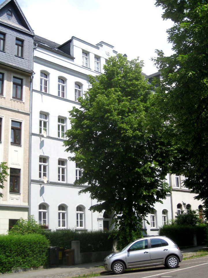 Humboldtstraße 19
