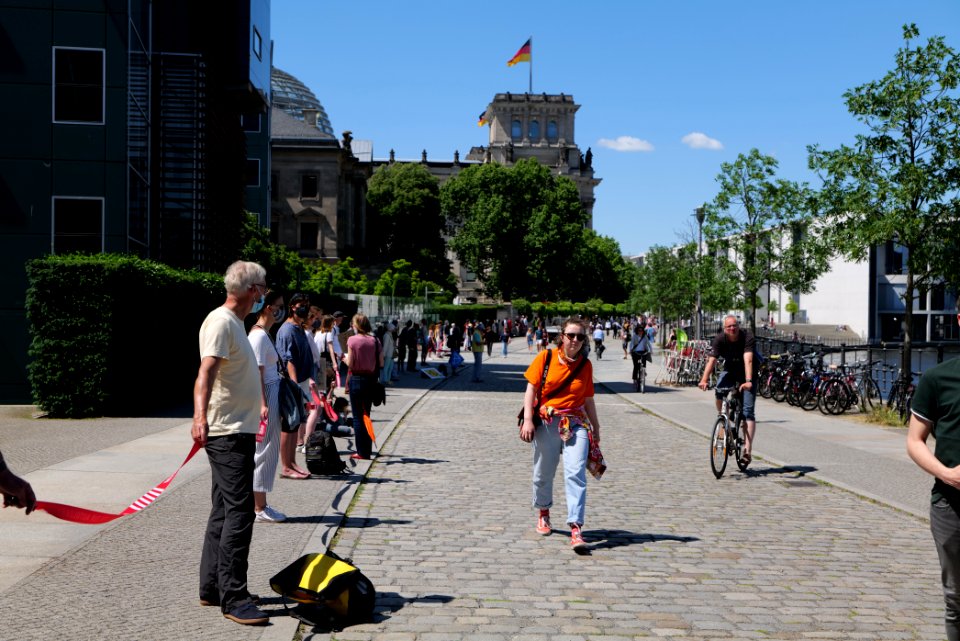 Human chain mobility protest Berlin 2020-06-02 65