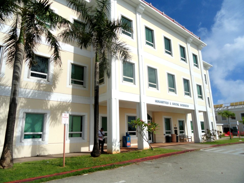 Humanities & Social Sciences Building - University of Guam - DSC00989