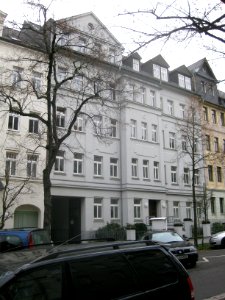 Humboldtstraße 13