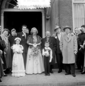 Huwelijk Alie van Vorden met Bertus Bakker, Bestanddeelnr 906-1256