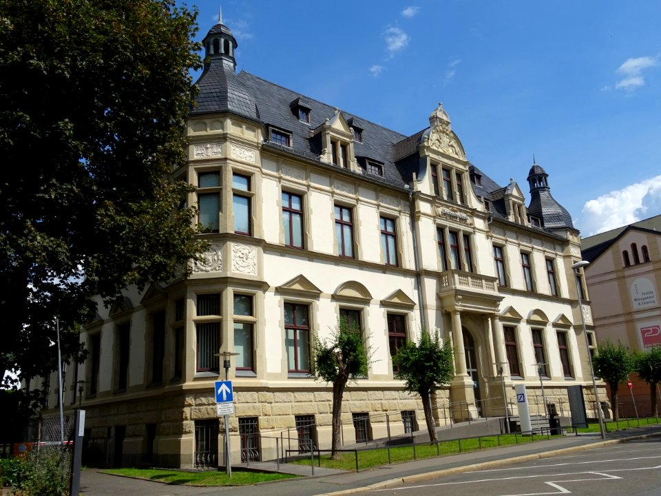 Humboldtstraße 26