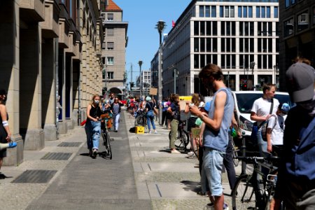 Human chain mobility protest Berlin 2020-06-02 35