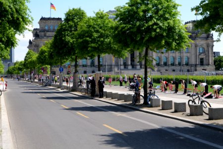 Human chain mobility protest Berlin 2020-06-02 149