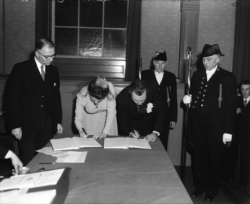 Huwelijk Gre Brouwenstijn en Jan van Mantgem, Bestanddeelnr 902-5601