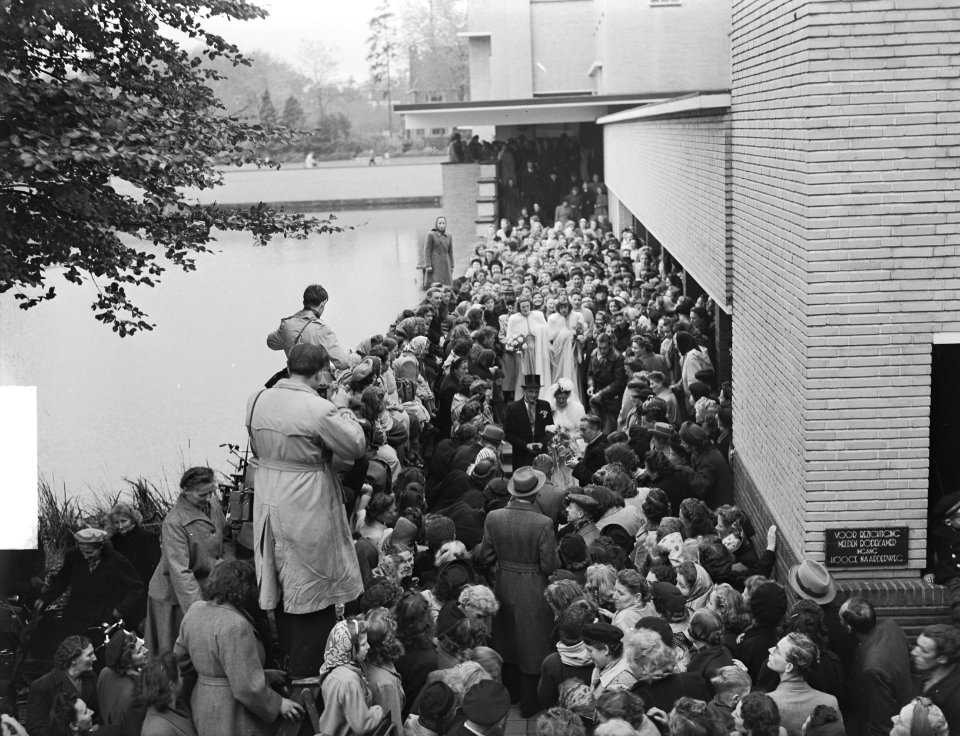 Huwelijk Nel van Vliet met Louk Koudijs overzicht, Bestanddeelnr 903-7056