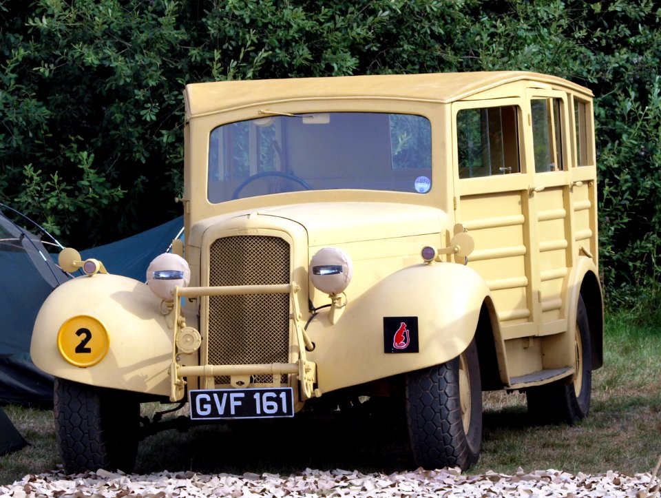 Humber Utility Vehicle at the War & Peace show 2010