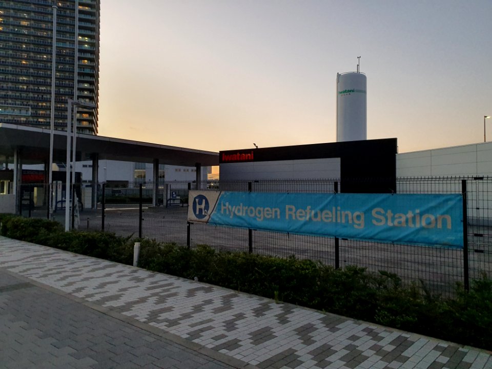 Hydrogen recharging station, by Iwatani in Ariake 3