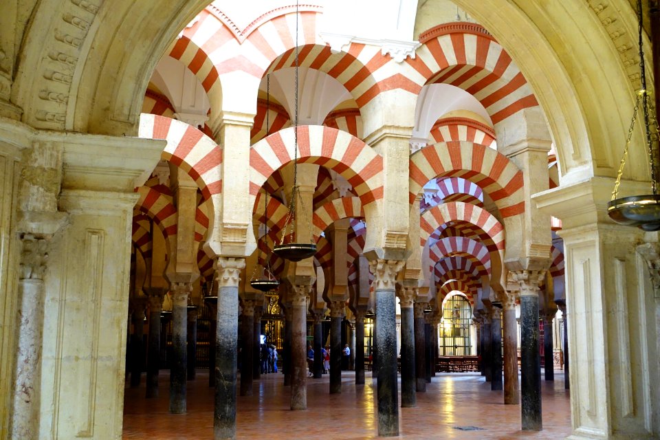 Hypostyle hall of the Mosque-Cathedral of Córdoba, Spain - DSC07137