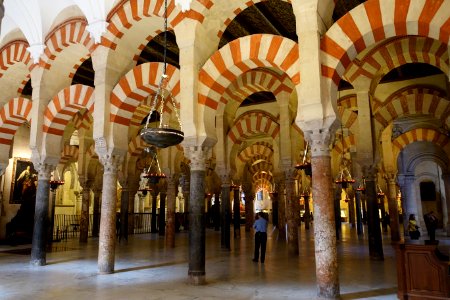Hypostyle hall of the Mosque-Cathedral of Córdoba, Spain - DSC07141