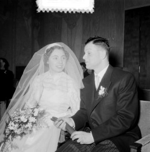 Huwelijk bij familie Cohen (Marvo), Bestanddeelnr 906-3030