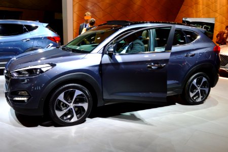 Hyundai Tucson 2.0 CRDi 4WD. Spielvogel