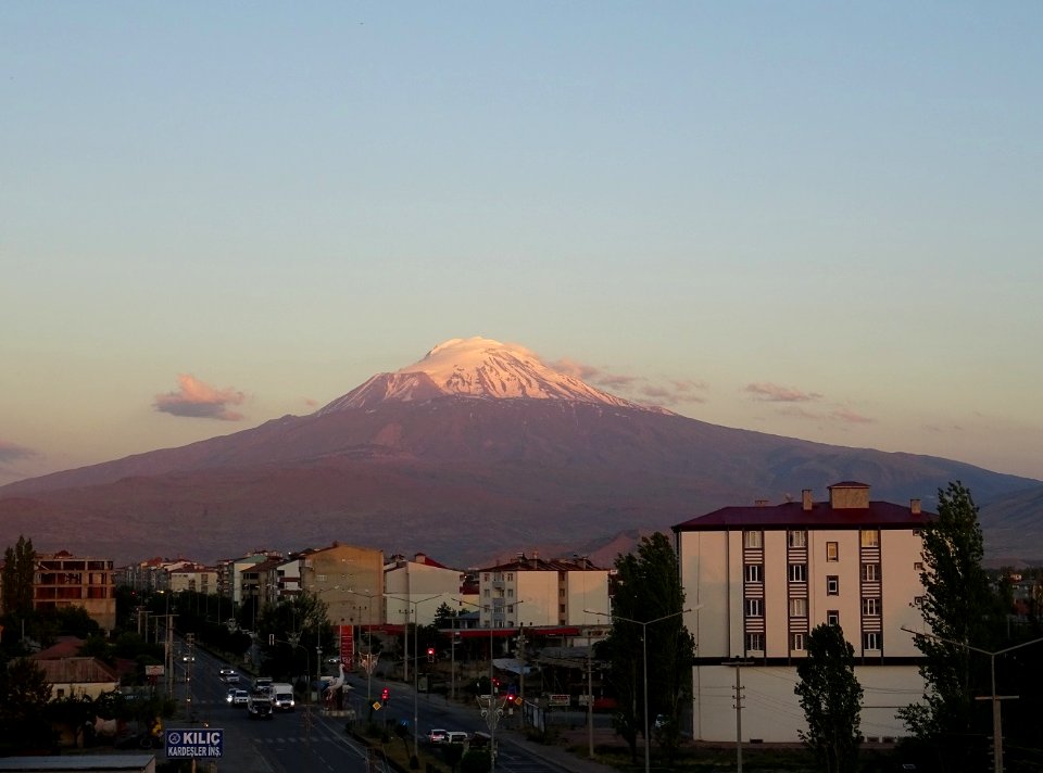 Iğdır ve Ağrı Dağı