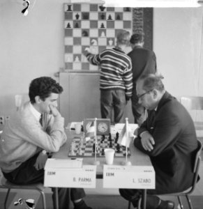 IBM Meestertoernooi Parma (links) tegen Szabo, Bestanddeelnr 918-0169