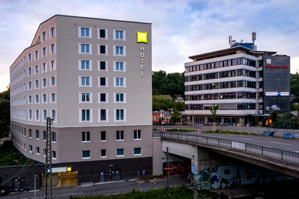 Ibis Hotel an der Blauen Brücke in Tübingen und Blauer Turm