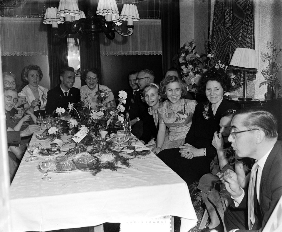 Huwelijksfeest familie Cappele-Karels te Amsterdam, Bestanddeelnr 906-0624
