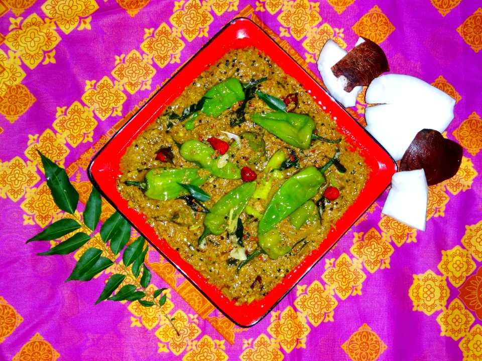 Hyderabadi Hari Mirchi Ka Salan