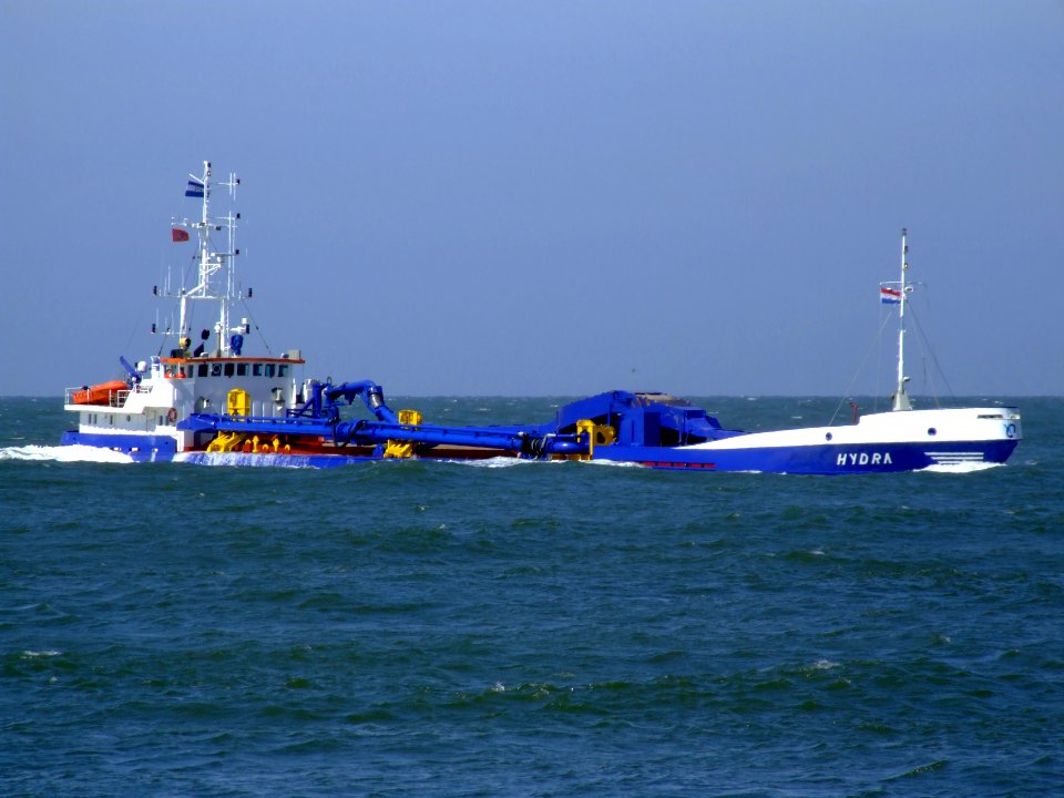 Hydra p2 approaching Port of Rotterdam
