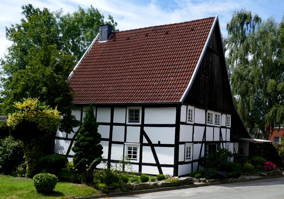 Husen - Zur Wippe 3