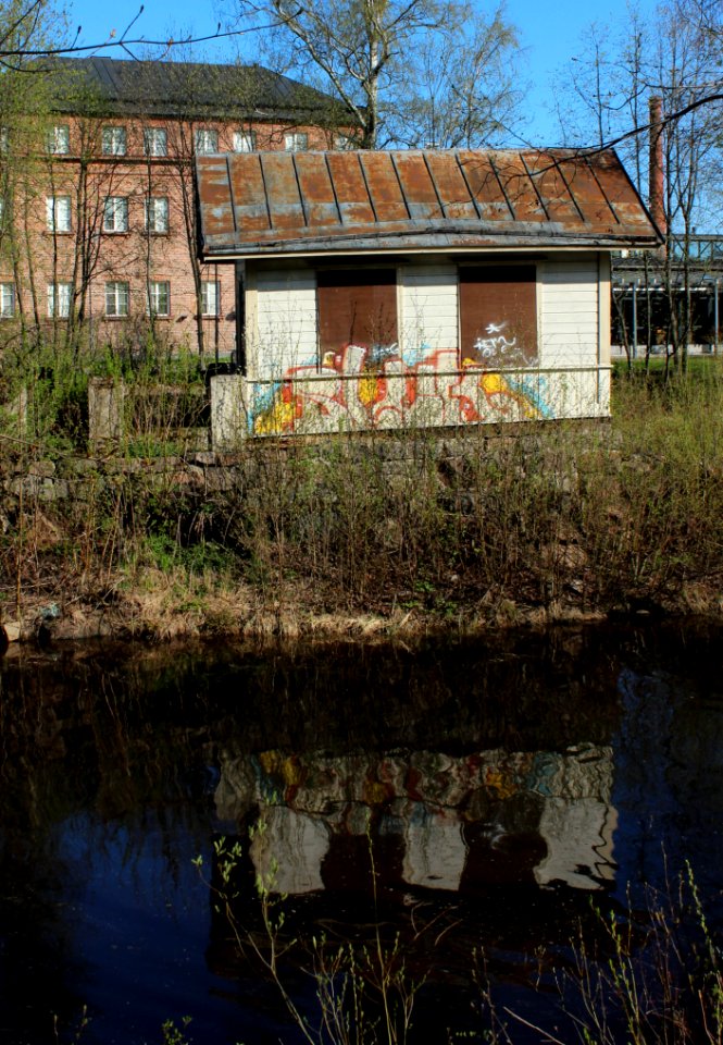 Hut Dammisaari Oulu 20120519