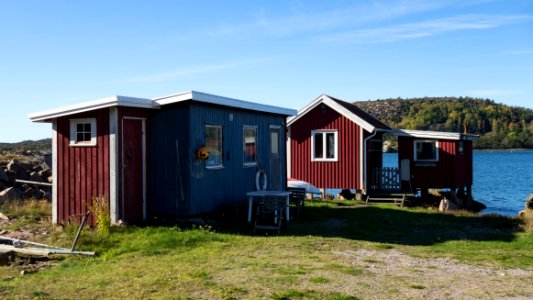 Huts at Loddebo photo