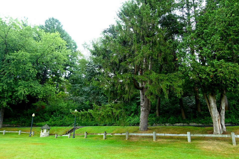 Hyde Park - Stafford Springs, Connecticut - DSC04185