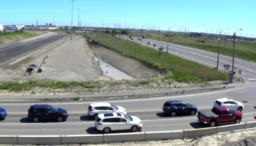 Hwy. 427 extension at Zenway Drive under construction