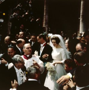 Huwelijk van Prinses Irene en prins Hugo Carlos, Bestanddeelnr 254-7464