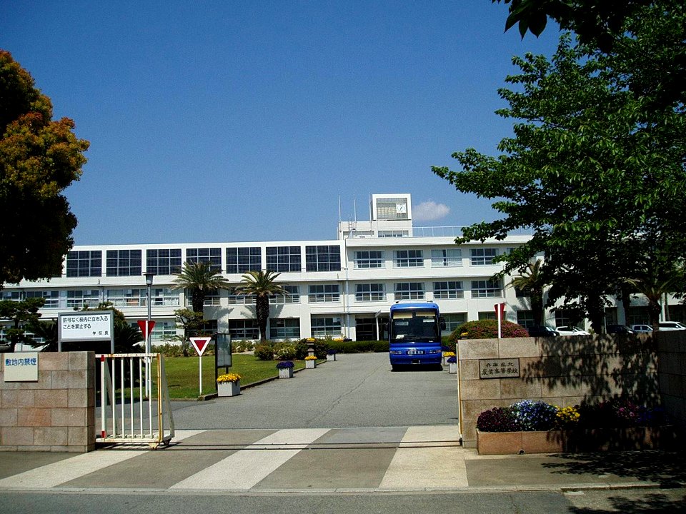 Hyogo-Pref-Agricultural-HighSchool02