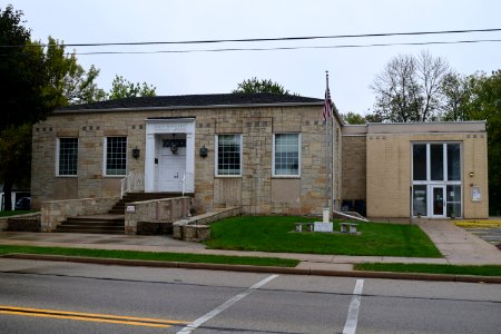 Hutchinson Memorial Library, Randolph, WI