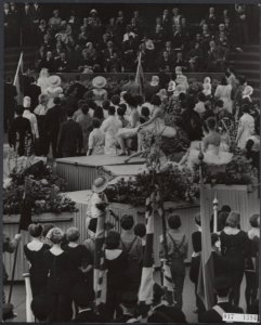 Huwelijken, festiviteiten, Beatrix, prinses, Nationale Manifestatie 'het Bruidsb, Bestanddeelnr 017-1394