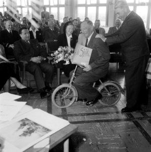 Huldiging Sillevis en Frijns Schiphol, Bestanddeelnr 905-0979