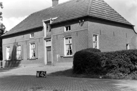 Huis te Wamel of Beneden-Leeuwen (ruilverkaveling Maas en Waal), Bestanddeelnr 170-2216