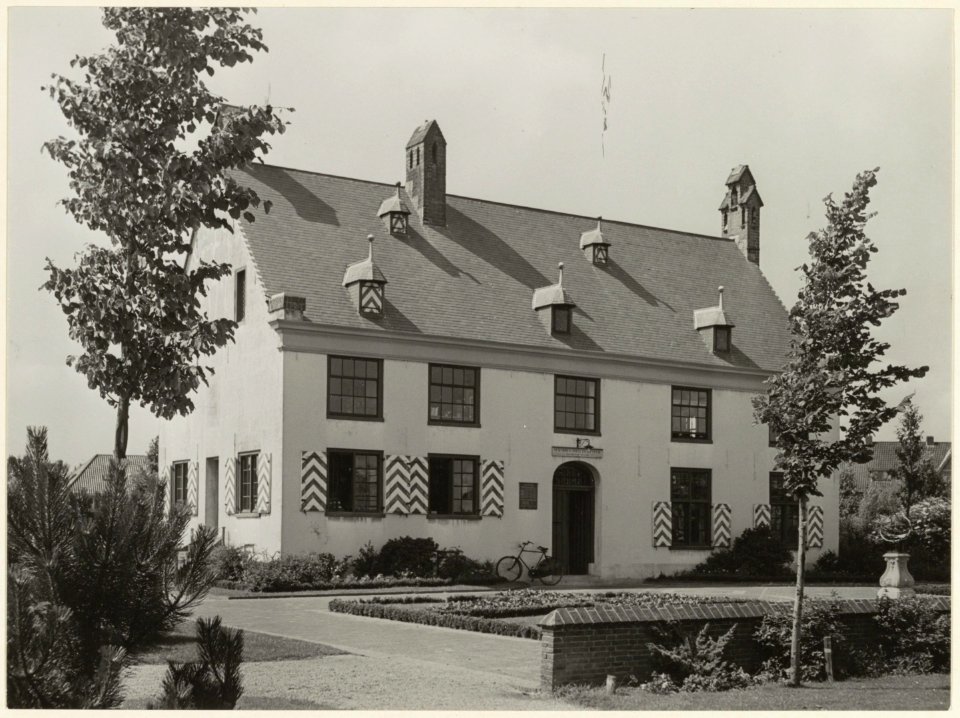 Huis te Zaanen, zuid-westzijde. NL-HlmNHA 54004670