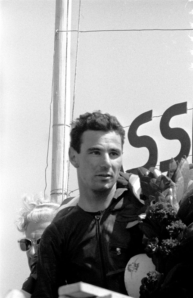 Huldiging Carlo Ubbiali (winnaar 125cc en 250cc), Bestanddeelnr 911-3659
