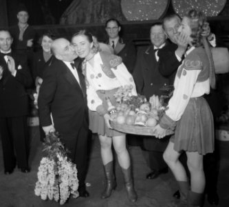 Huldiging balletmeester Franklij in Carre Amsterdam, Bestanddeelnr 904-9074
