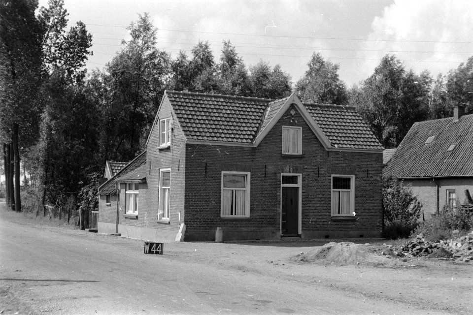 Huis te Wamel (ruilverkaveling Maas en Waal), Bestanddeelnr 170-2228