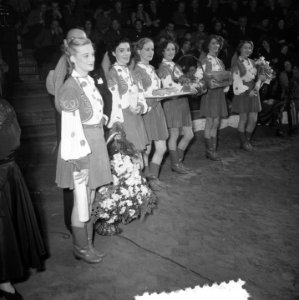 Huldiging balletmeester Franklij in Carre Amsterdam, Bestanddeelnr 904-9081