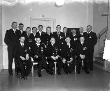 Huldiging redders NZHRM te Rotterdam, Bestanddeelnr 904-9972