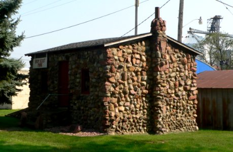 Hudson Boy Scout Cabin from NW 1