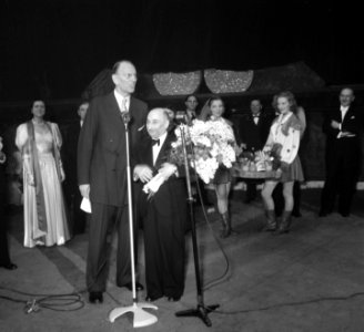 Huldiging balletmeester Franklij in Carre Amsterdam, Bestanddeelnr 904-9083