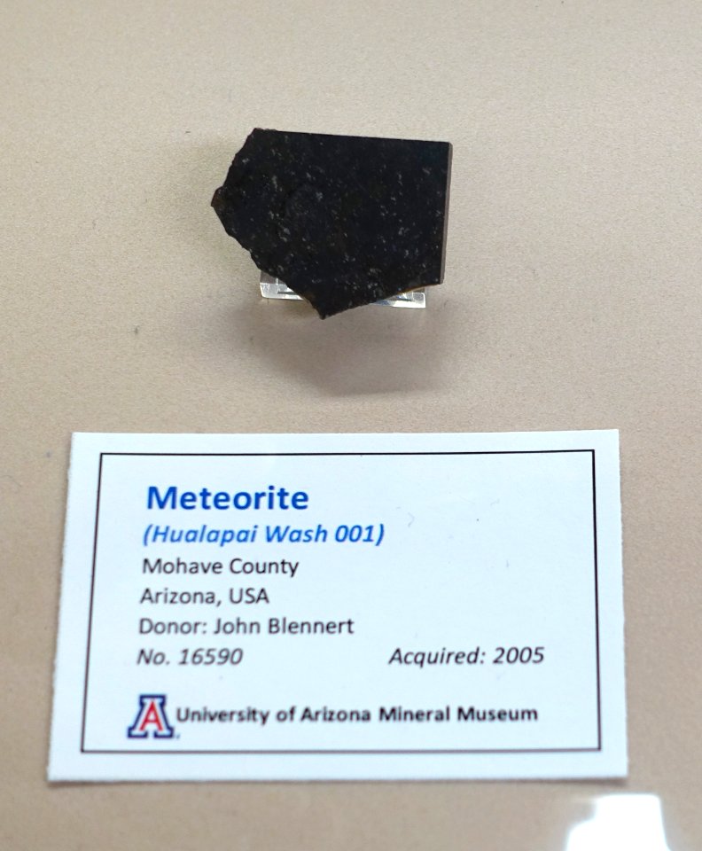 Hualapai Wash meteorite, Arizona - University of Arizona Mineral Museum - University of Arizona - Tucson, AZ - DSC08456